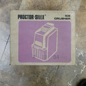 VINTAGE PROCTOR SILEX MARRY PROCTOR ELECTRIC ICE CRUSHER MODEL C003W WHITE NEW